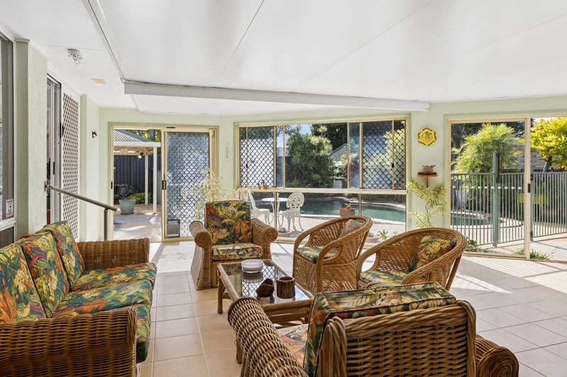 Photo - 97 Monterey Keys Drive, Helensvale QLD 4212 - Image 5