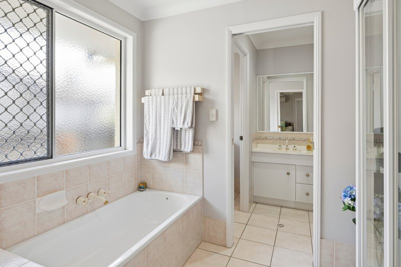 Photo - 97 Monterey Keys Drive, Helensvale QLD 4212 - Image 13