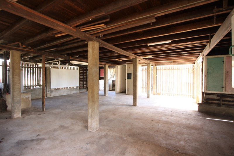 Photo - 97 Murton Avenue, Holland Park QLD 4121 - Image 14