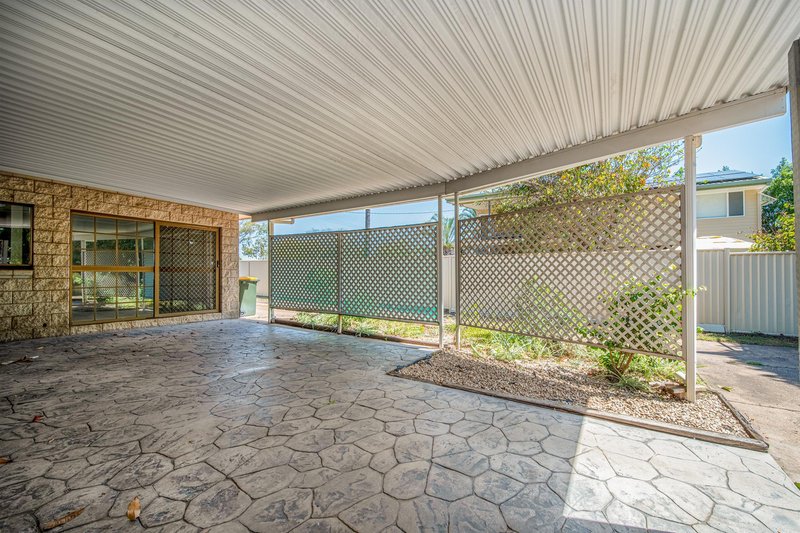 Photo - 97 Retro Street, Emerald QLD 4720 - Image 6