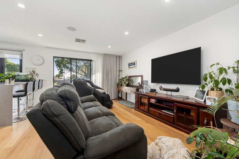 Photo - 97 Rosemary Crescent, Frankston North VIC 3200 - Image 2
