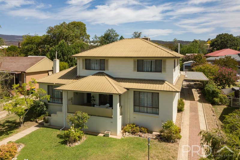 Photo - 97 Russell Street, Tumut NSW 2720 - Image 1