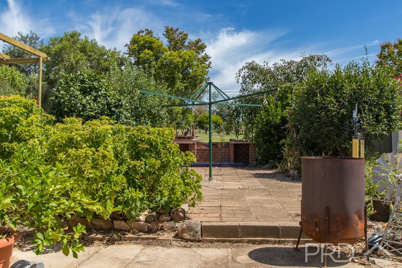 Photo - 97 Russell Street, Tumut NSW 2720 - Image 21