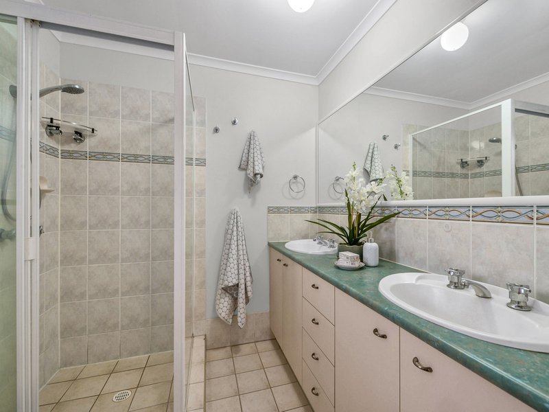 Photo - 97 Saraband Drive, Eatons Hill QLD 4037 - Image 7