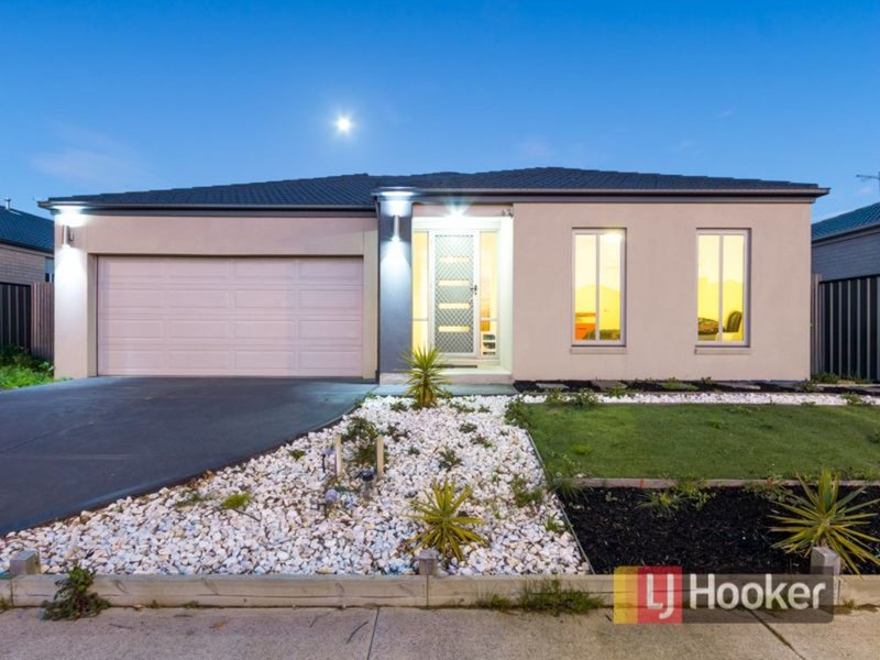 97 Selandra Boulevard, Clyde North VIC 3978