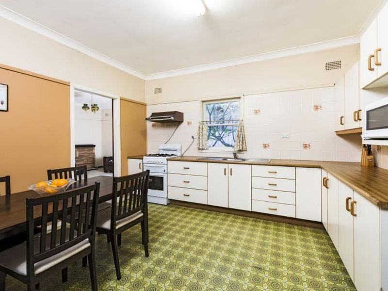 Photo - 97 Sherwood Street, Revesby NSW 2212 - Image 2