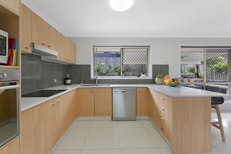 Photo - 97 Swanton Drive, Mudgeeraba QLD 4213 - Image 5