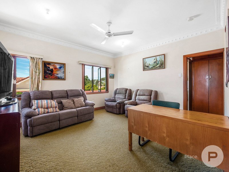 Photo - 97 Waverley Road, Camp Hill QLD 4152 - Image 8