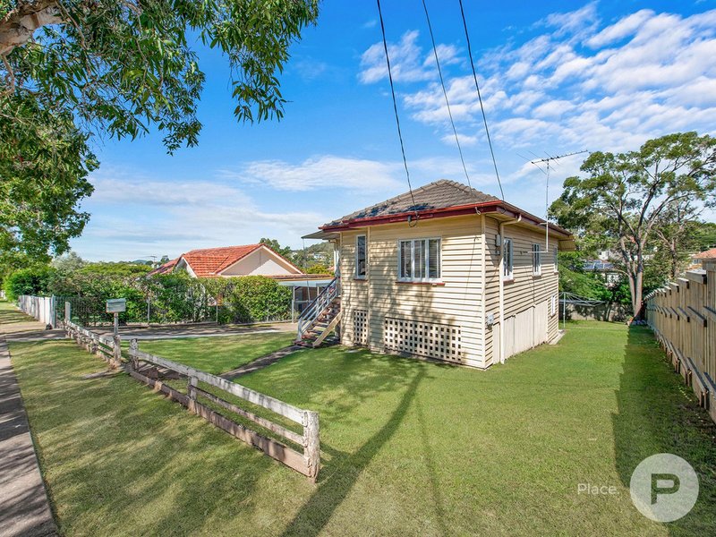 Photo - 97 Waverley Road, Camp Hill QLD 4152 - Image 15