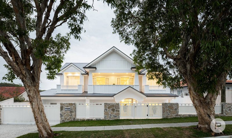 97 Waverley Road, Camp Hill QLD 4152