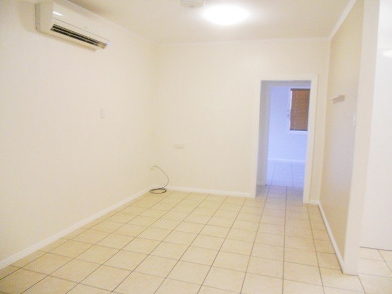 Photo - 97 Webb Street, Mount Isa QLD 4825 - Image 3