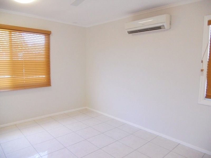 Photo - 97 Webb Street, Mount Isa QLD 4825 - Image 7