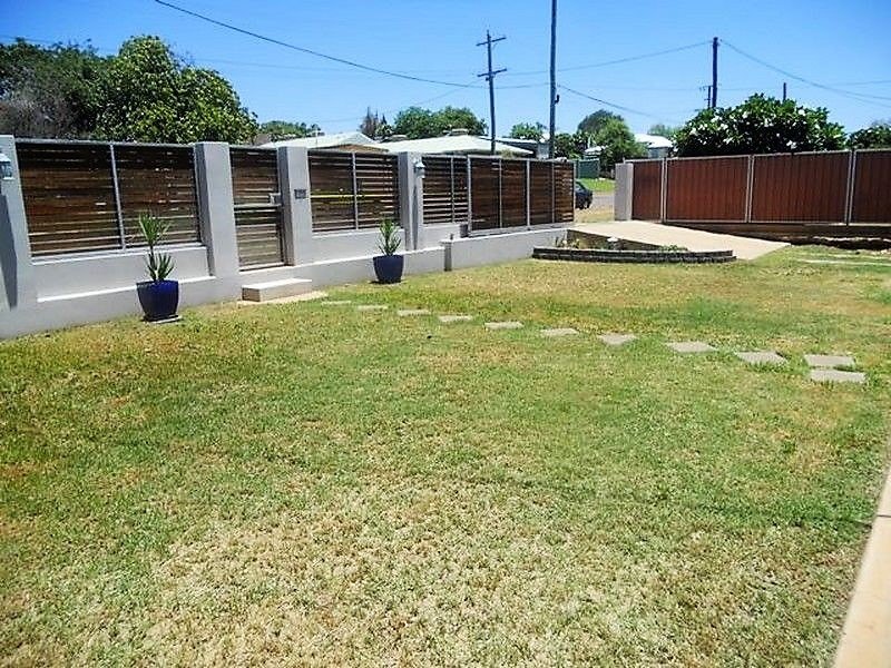 Photo - 97 Webb Street, Mount Isa QLD 4825 - Image 16