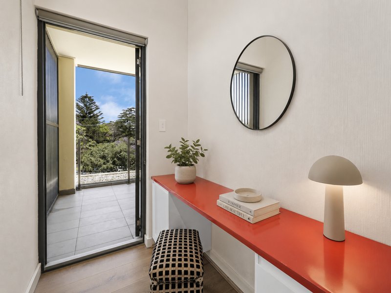 Photo - 9/71-73 Stanley Street, Chatswood NSW 2067 - Image 4