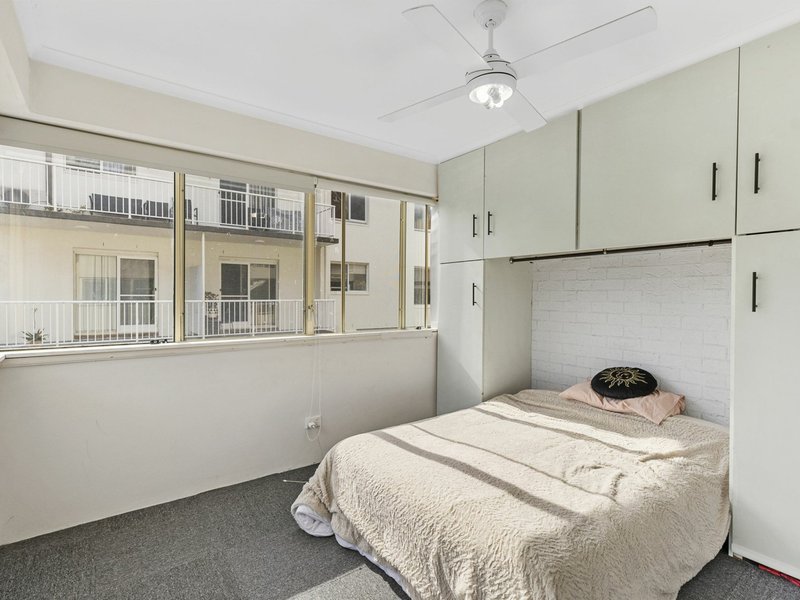 Photo - 9/71 Boondilla Road, Blue Bay NSW 2261 - Image 4