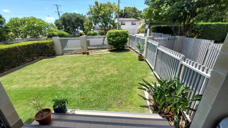 Photo - 9/71 Dansie Street, Greenslopes QLD 4120 - Image 8