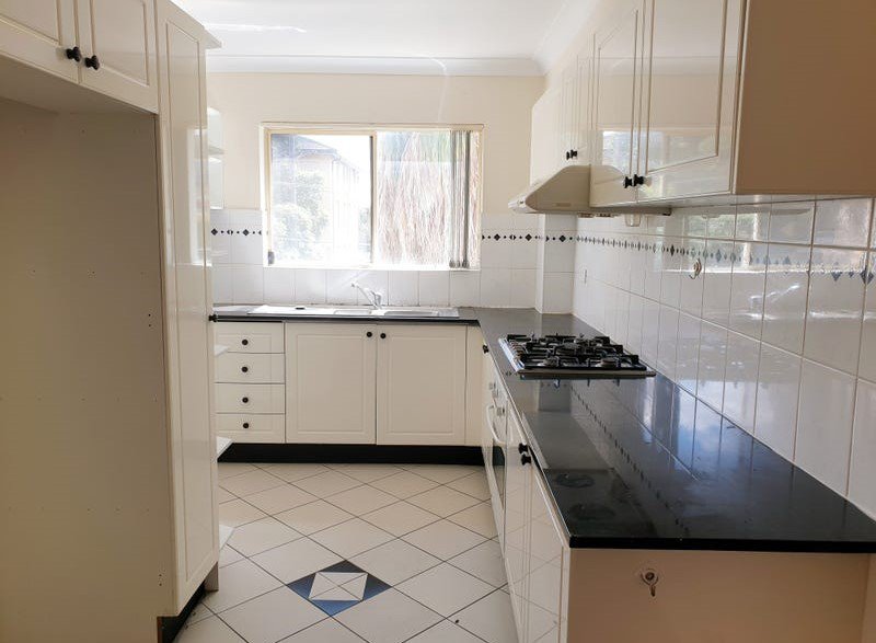 Photo - 9/71 Queens Road, Hurstville NSW 2220 - Image 4