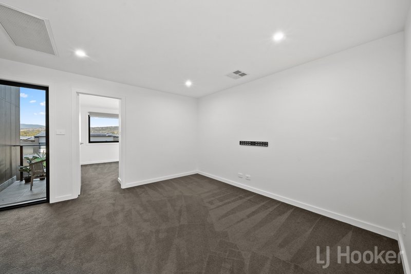 Photo - 97/1 Rowland Rees Crescent, Greenway ACT 2900 - Image 11