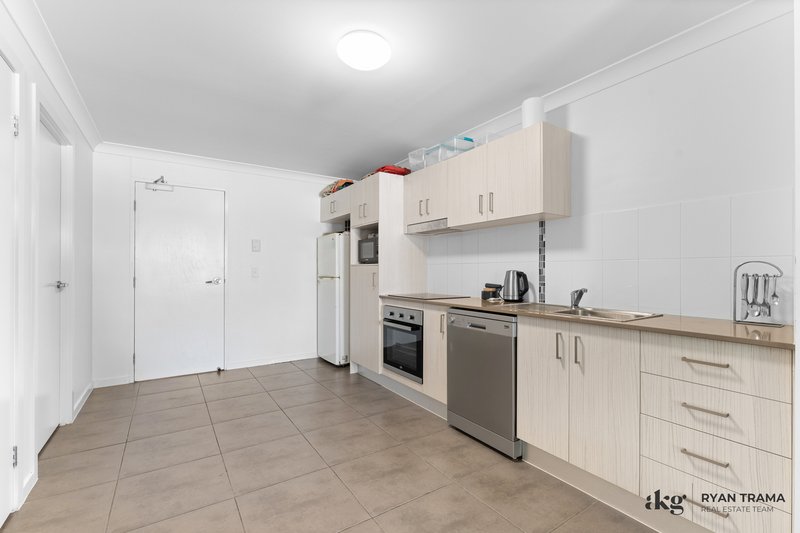 Photo - 97/155-163 Fryar Road, Eagleby QLD 4207 - Image 3