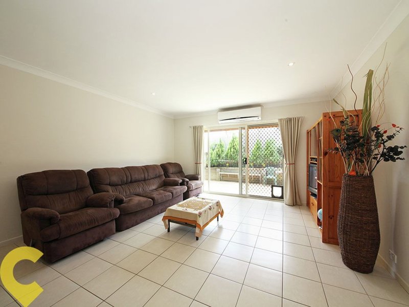 Photo - 9/73 Glasshouse Court, Kallangur QLD 4503 - Image 8