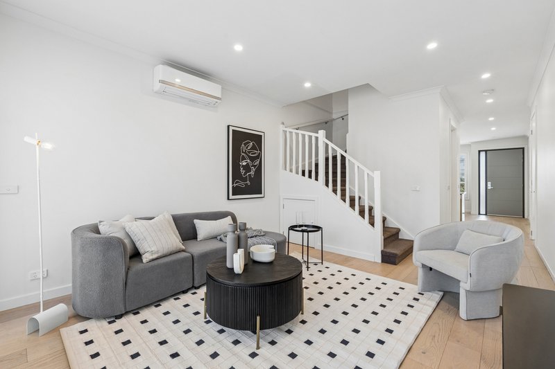 Photo - 9/74 Tyler Street, Reservoir VIC 3073 - Image 3