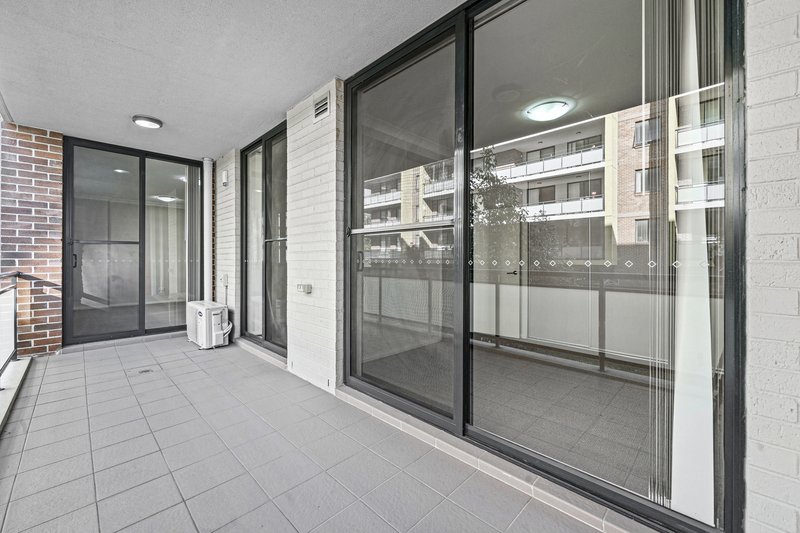 Photo - 9/76-84 Railway Terrace, Merrylands NSW 2160 - Image 3