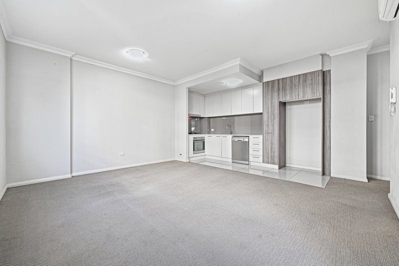 Photo - 9/76-84 Railway Terrace, Merrylands NSW 2160 - Image 6