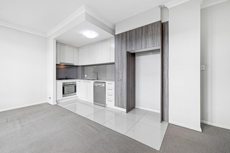Photo - 9/76-84 Railway Terrace, Merrylands NSW 2160 - Image 9