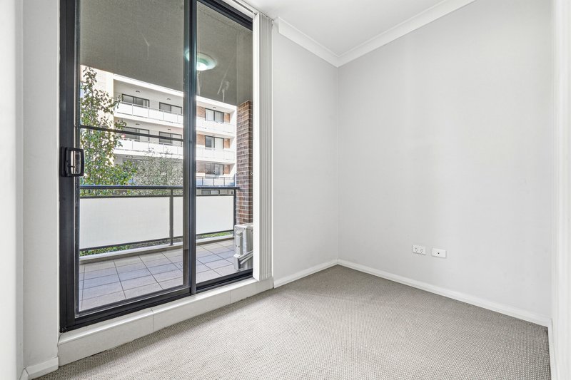 Photo - 9/76-84 Railway Terrace, Merrylands NSW 2160 - Image 11