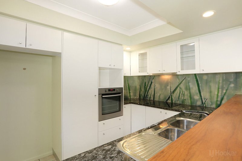 Photo - 97/60-76 Caseys Road, Hope Island QLD 4212 - Image 12