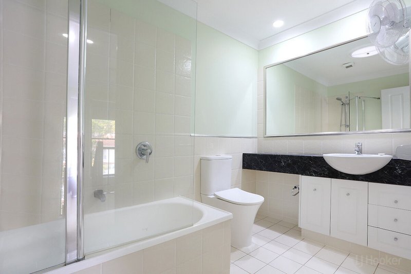 Photo - 97/60-76 Caseys Road, Hope Island QLD 4212 - Image 20