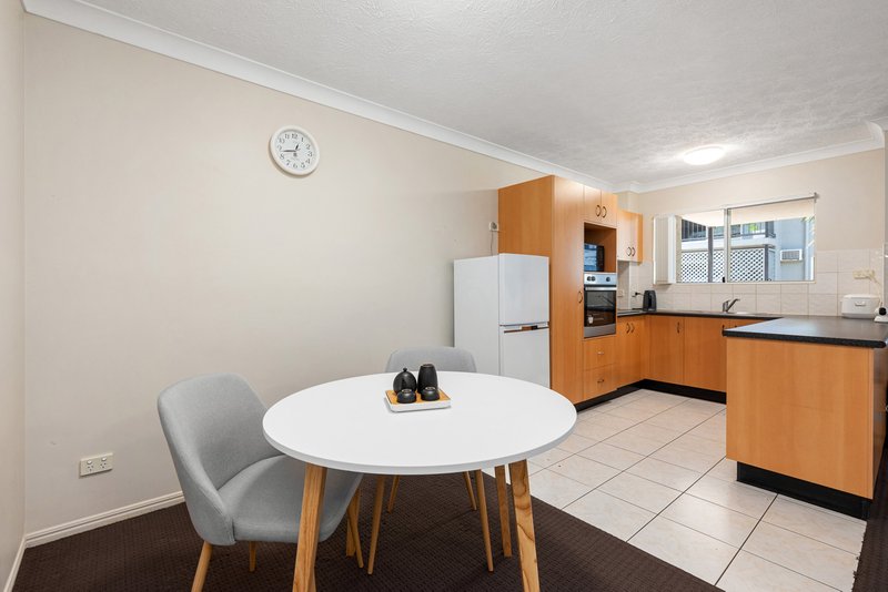 Photo - 9/79 Lawson Street, Morningside QLD 4170 - Image 6