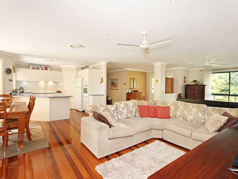 Photo - 97a Tallai Road, Tallai QLD 4213 - Image 4