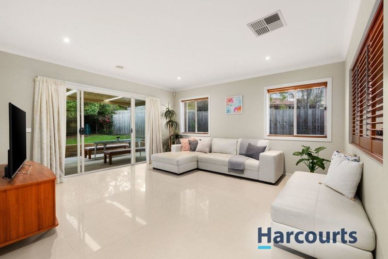 Photo - 97B Raheen Avenue, Wantirna VIC 3152 - Image 4