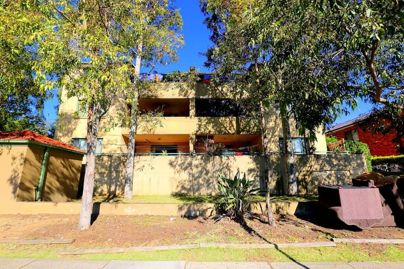 9/8-10 Chertsey Avenue, Bankstown NSW 2200