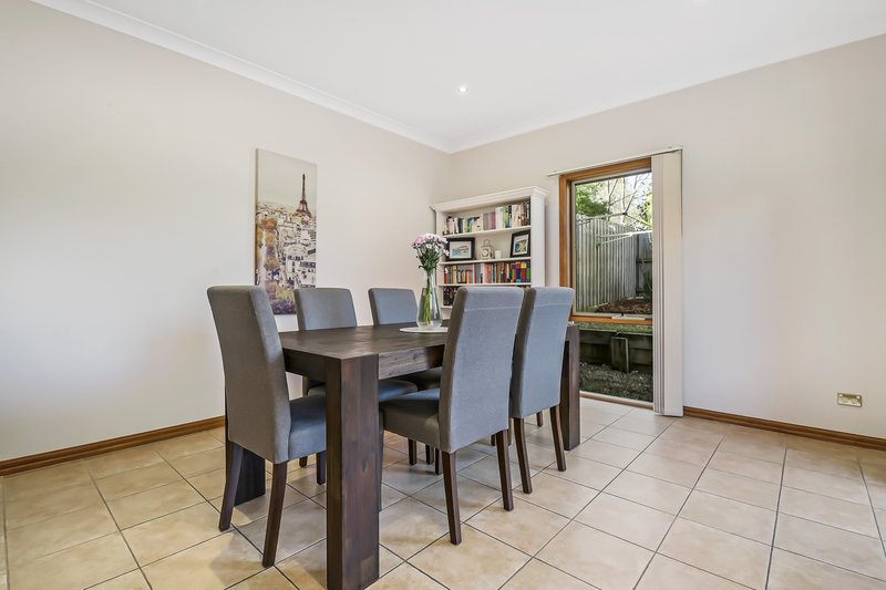 Photo - 9/8-13 Adelaide Close, Berwick VIC 3806 - Image 6