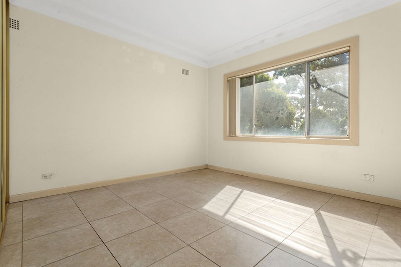 Photo - 98 & 98a Old Prospect Road, South Wentworthville NSW 2145 - Image 8