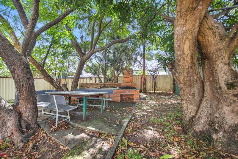 Photo - 98 Albert St , Woodridge QLD 4114 - Image 13