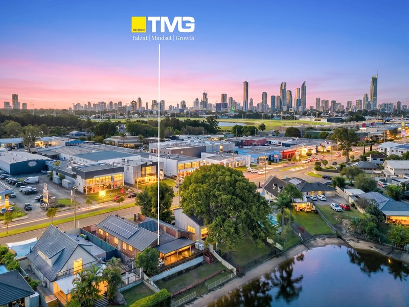 Photo - 98 Ashmore Road, Bundall QLD 4217 - Image 28
