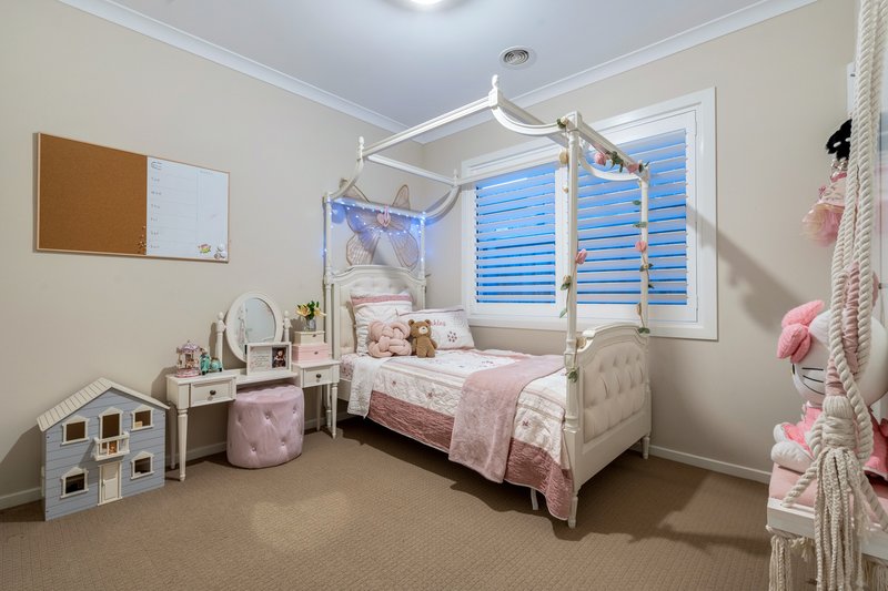 Photo - 98 Balmain Road, Mickleham VIC 3064 - Image 16