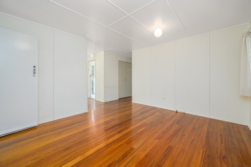 Photo - 98 Barney Street, Barney Point QLD 4680 - Image 20