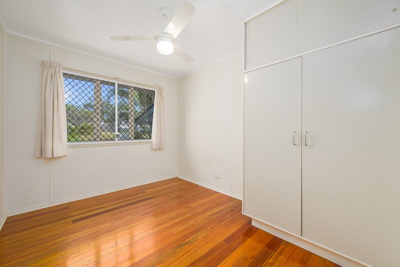 Photo - 98 Barney Street, Barney Point QLD 4680 - Image 21