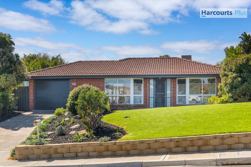 Photo - 98 Barramundi Drive, Hallett Cove SA 5158 - Image 2