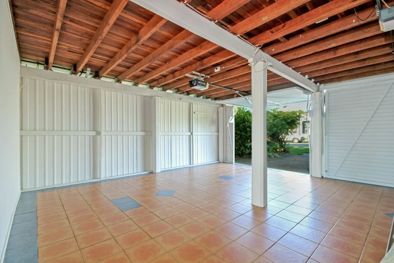 Photo - 98 Biggs Avenue, Beachmere QLD 4510 - Image 20