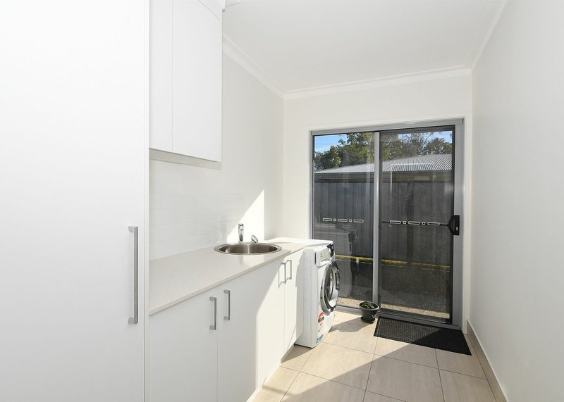 Photo - 98 Boundary Road, Urangan QLD 4655 - Image 17