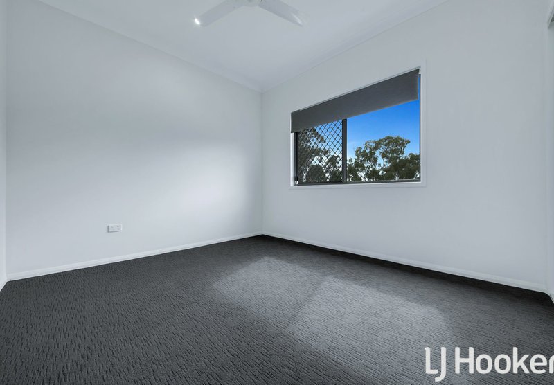 Photo - 98 Broadacres Drive, Tannum Sands QLD 4680 - Image 11