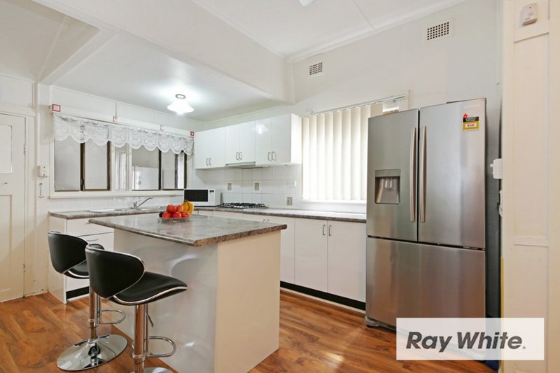 Photo - 98 Cambridge Street, Lidcombe NSW 2141 - Image 3