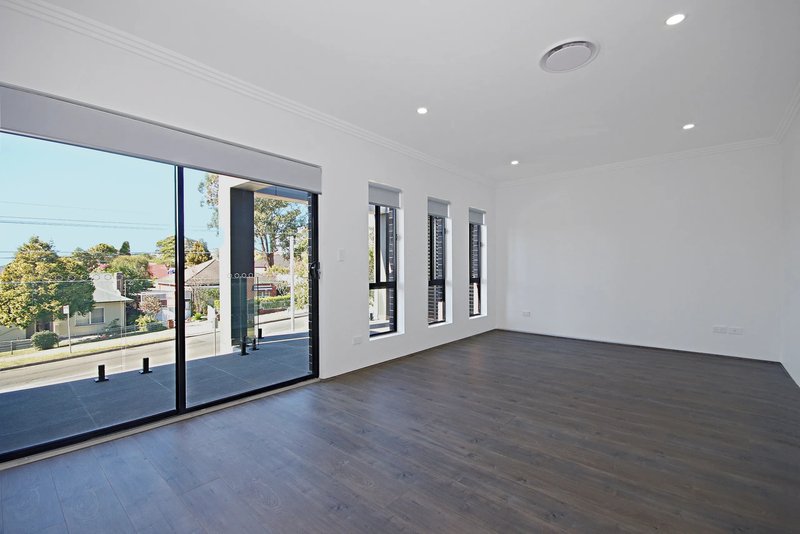 Photo - 98 Campbell Hill Road, Chester Hill NSW 2162 - Image 7