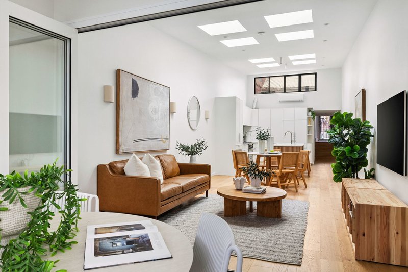 Photo - 98 Carlisle Street, Leichhardt NSW 2040 - Image 3