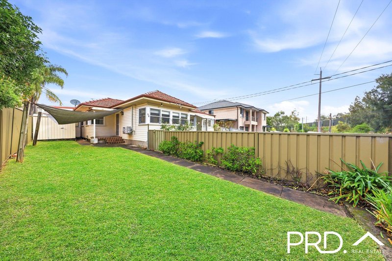 Photo - 98 Carrington Street, Revesby NSW 2212 - Image 11